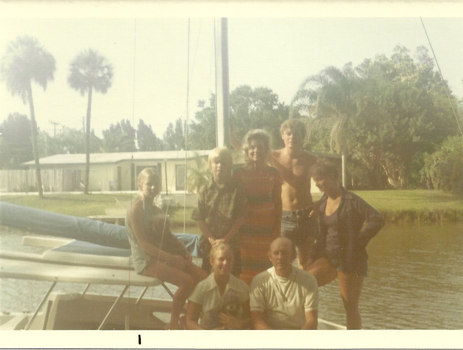n. Loretta_ Wesley_ Mother_ Eric_ Kathleen_ Becky_ Daddy_ Cocoa Beach_ FL_ 1973 (4)