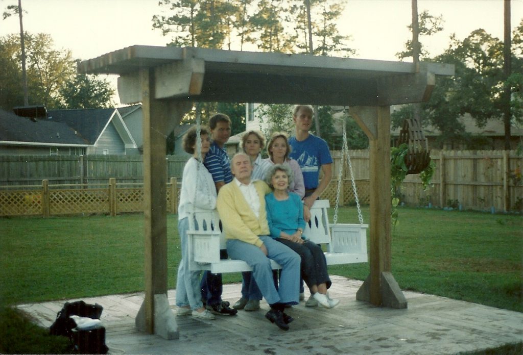 v. Kathleen_ Eric_ Becky_ Loretta_ Wesley_ Daddy and Mother_ FWB_ FL_ Thanksgiving_ 1989 (6)