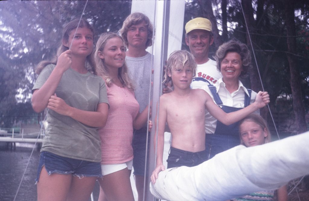 zq. Kathy_ Becky_ Eric_ Wesley_ Daddy_ Mother_ Loretta_ Cocoa Beach_ FL_ 1971